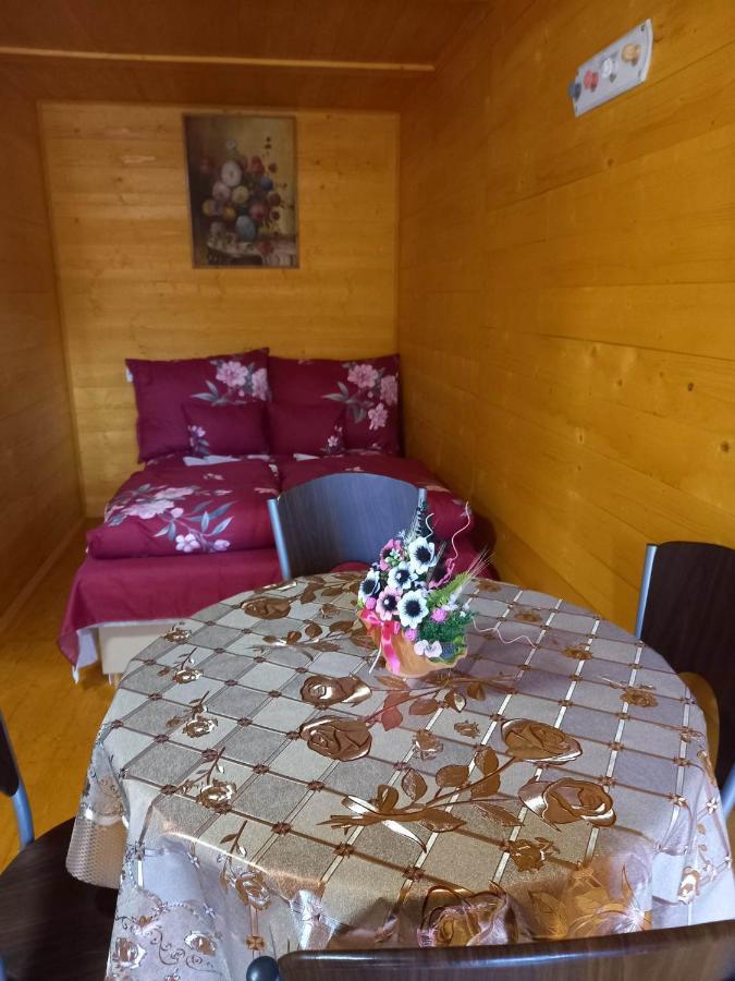Апартаменти Hobby Vendeghaz Кішкунмойша Екстер'єр фото